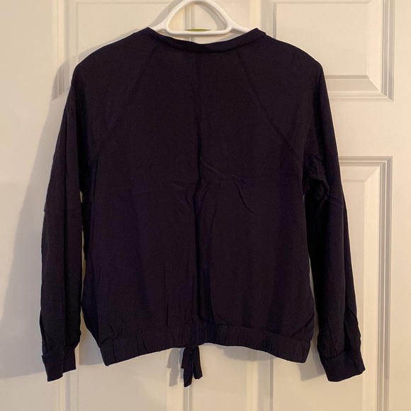 Banana Republic Crop Long Sleeve - Picture 6 of 9